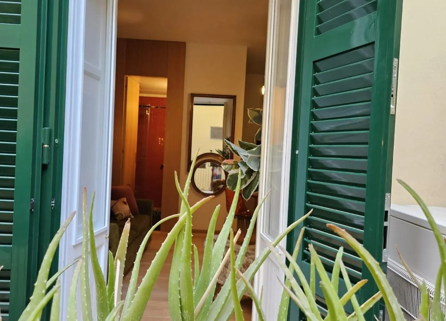 Home Rome Borsieri